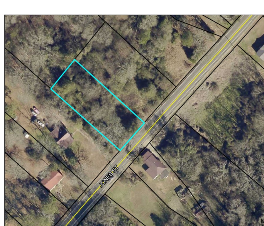 0.45 acres: one duplex, still double the R-2 minimum lot